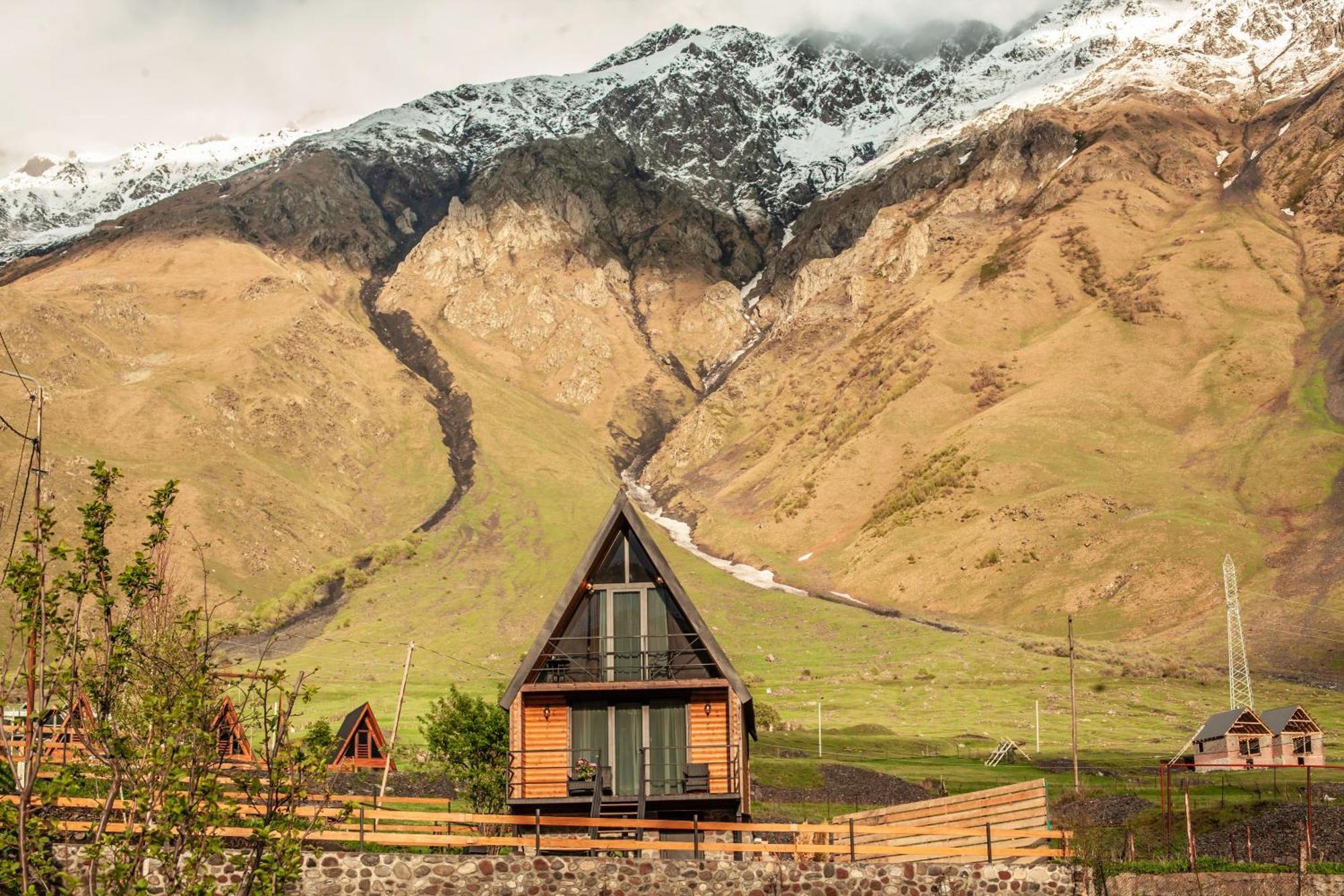 Sunset Cottage Kazbegi Eksteriør bilde