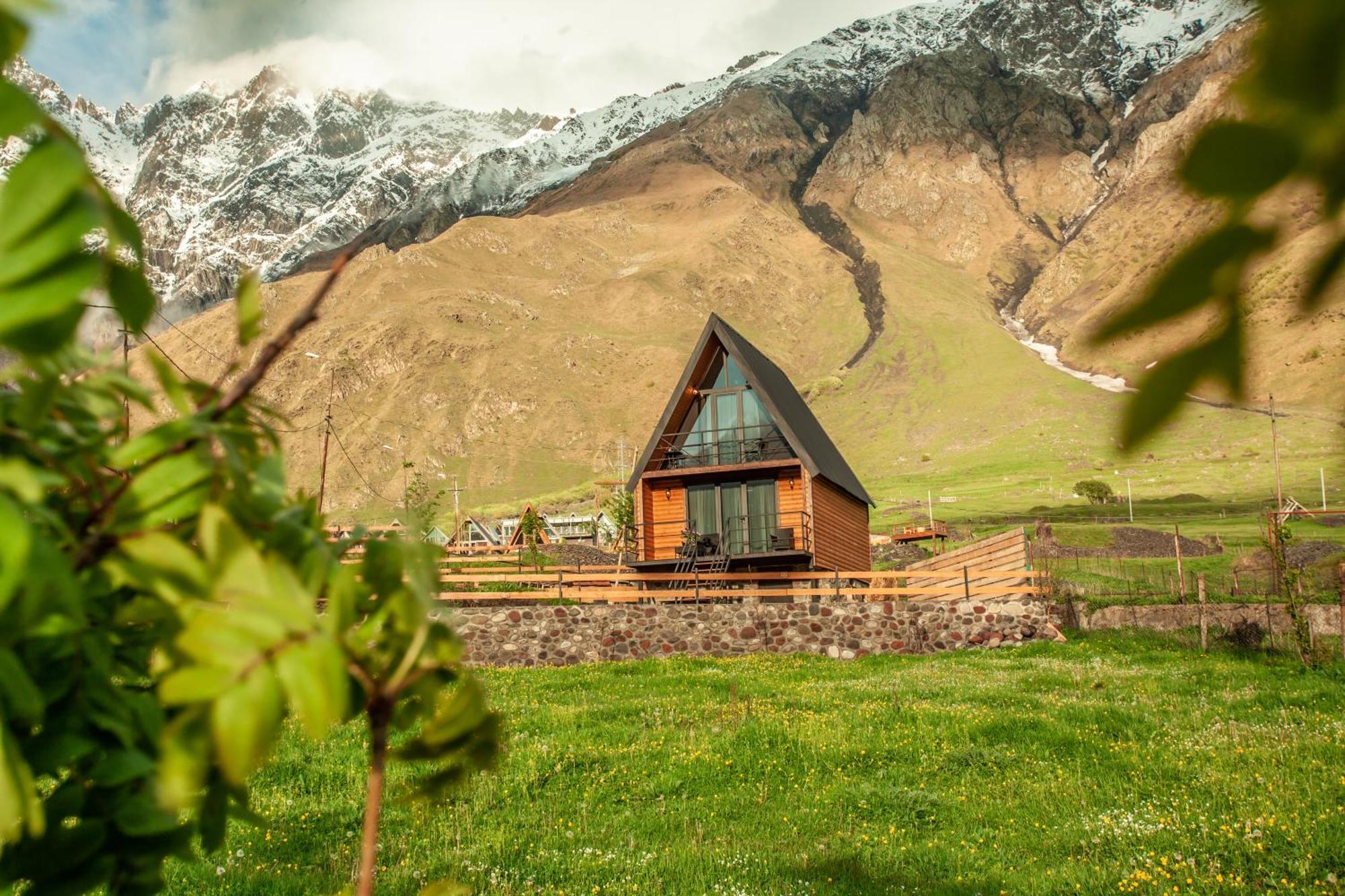 Sunset Cottage Kazbegi Eksteriør bilde