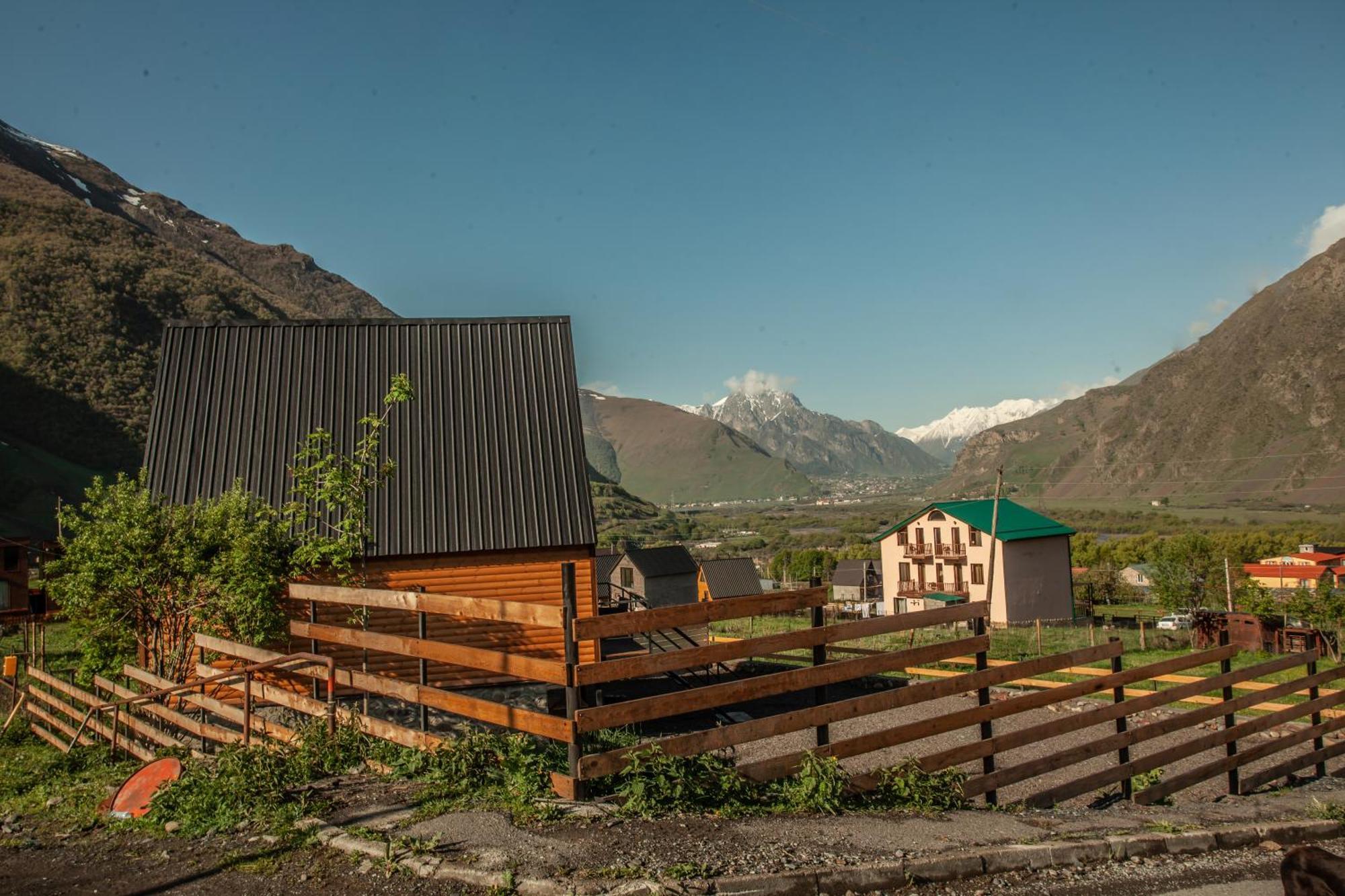 Sunset Cottage Kazbegi Eksteriør bilde